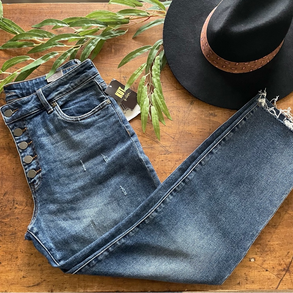 Kut  from the Kloth high-rise, Reese ankle, straight leg jeans. Button fly. NWT